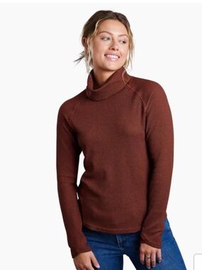 Kuhl Petra Turtleneck sweater in a brown waffle-knit fabric med